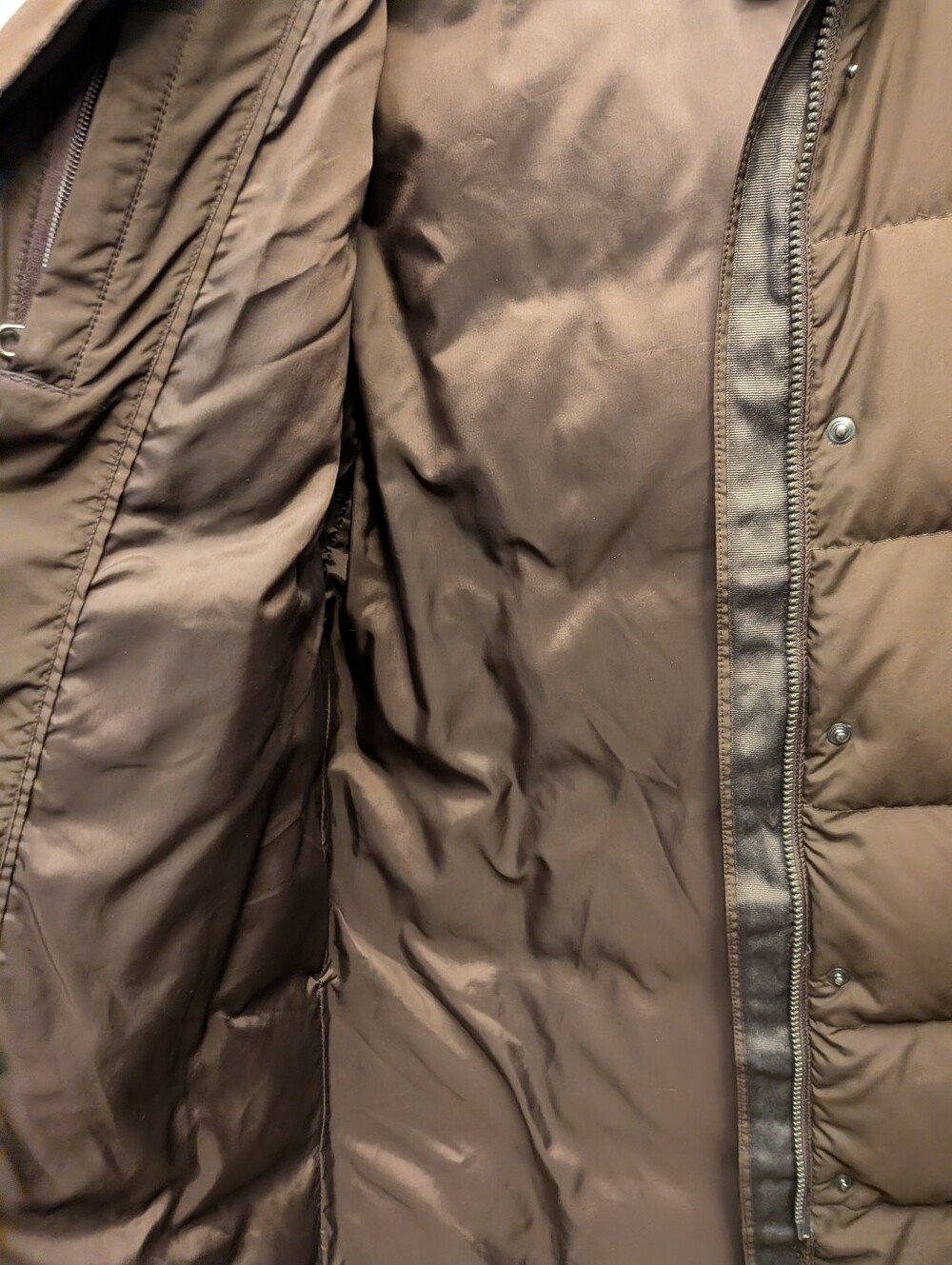 L. L. Bean Women's Brown 650 Down Coat Medium Removable Hood - Picture 3 of 8